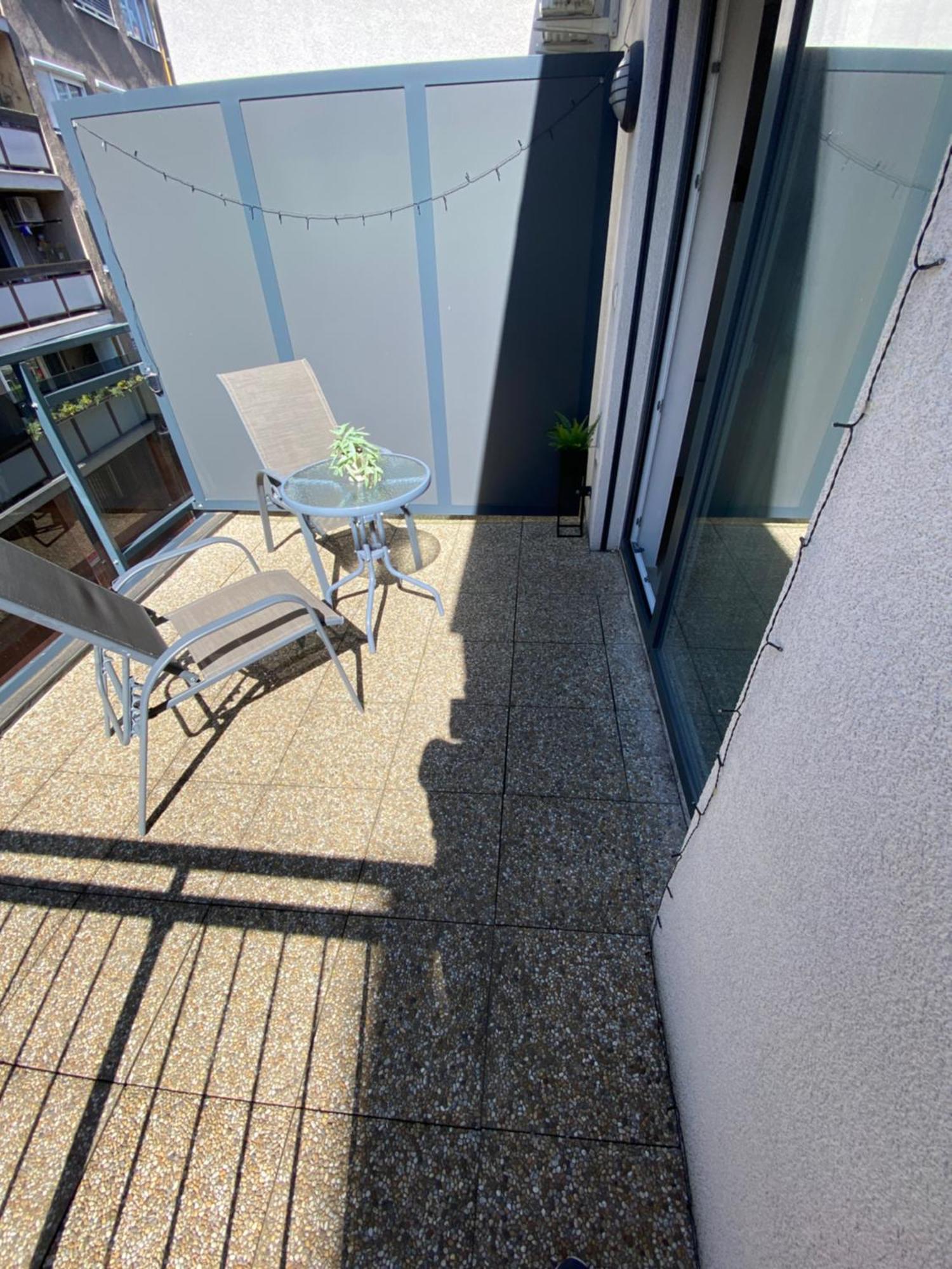 The Elite Suite II Downtown Ac & Garage Parking Bratislava Exterior foto